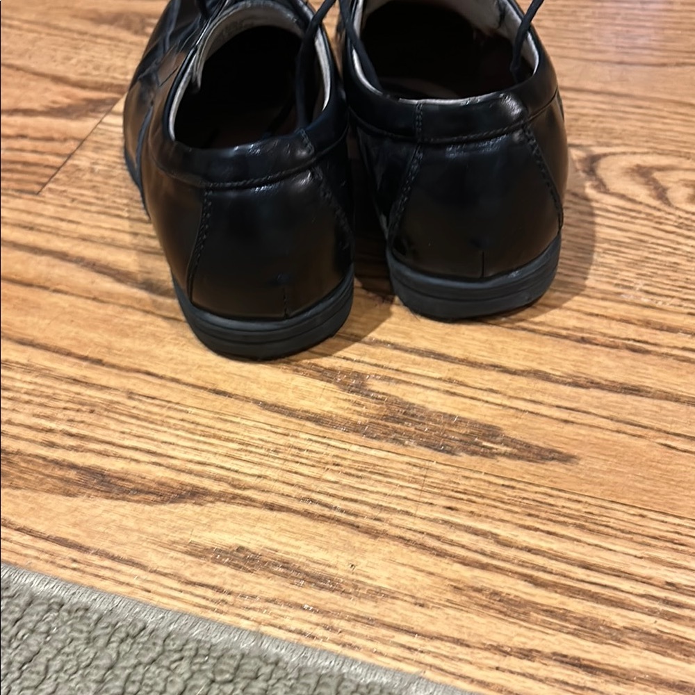 Florsheim Black Dress Shoes with Polished Leather - Picture 10 of 12